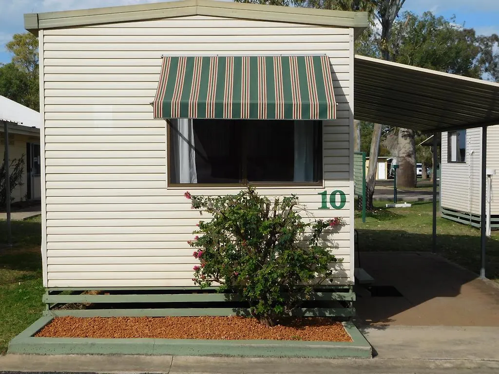 Villa Holiday Park Roma Australia